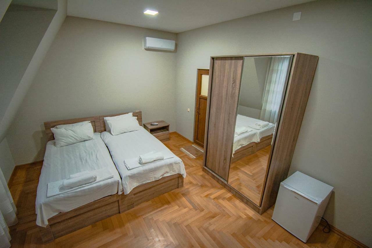 Nana'S Guesthouse Batumi Eksteriør bilde