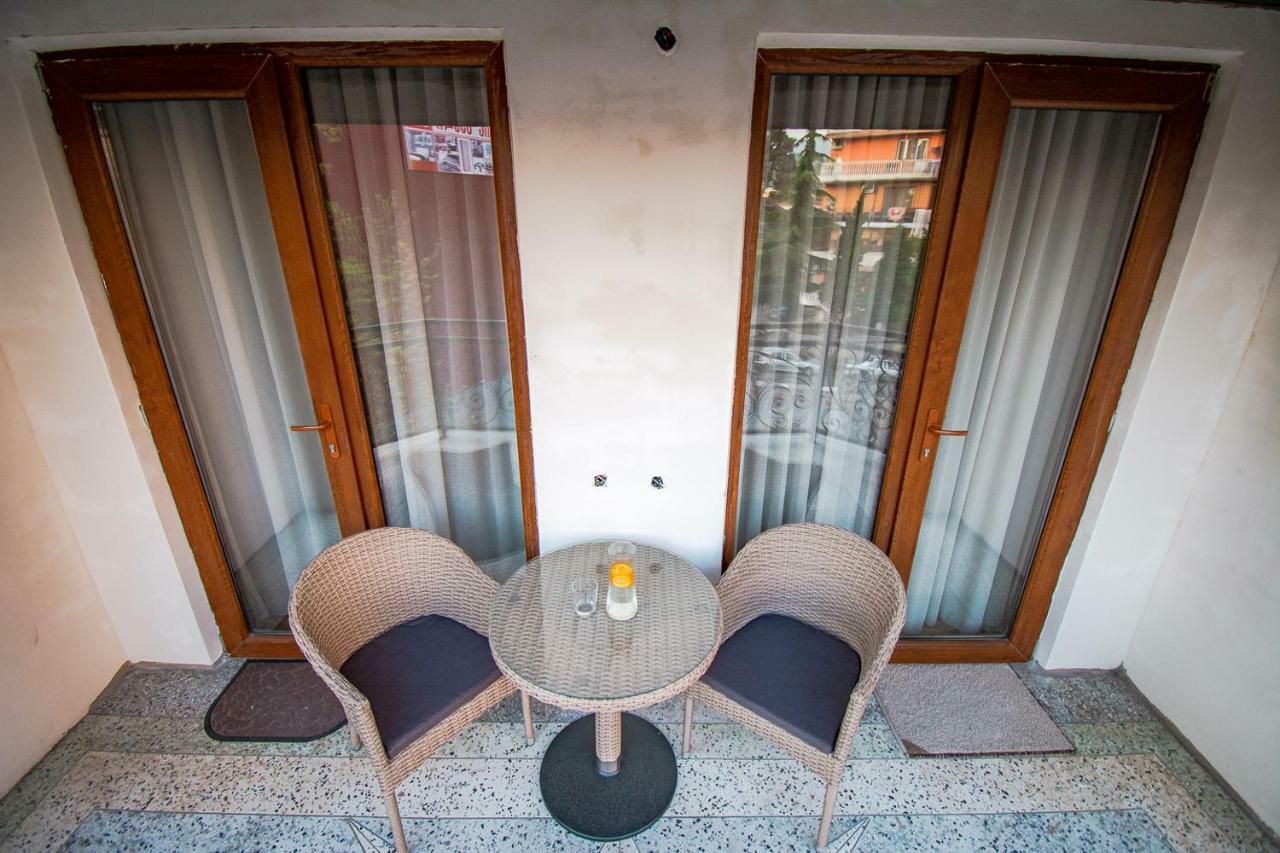 Nana'S Guesthouse Batumi Eksteriør bilde